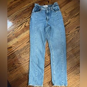 Abercrombie 90’s Straight Ultra High Rise Jeans